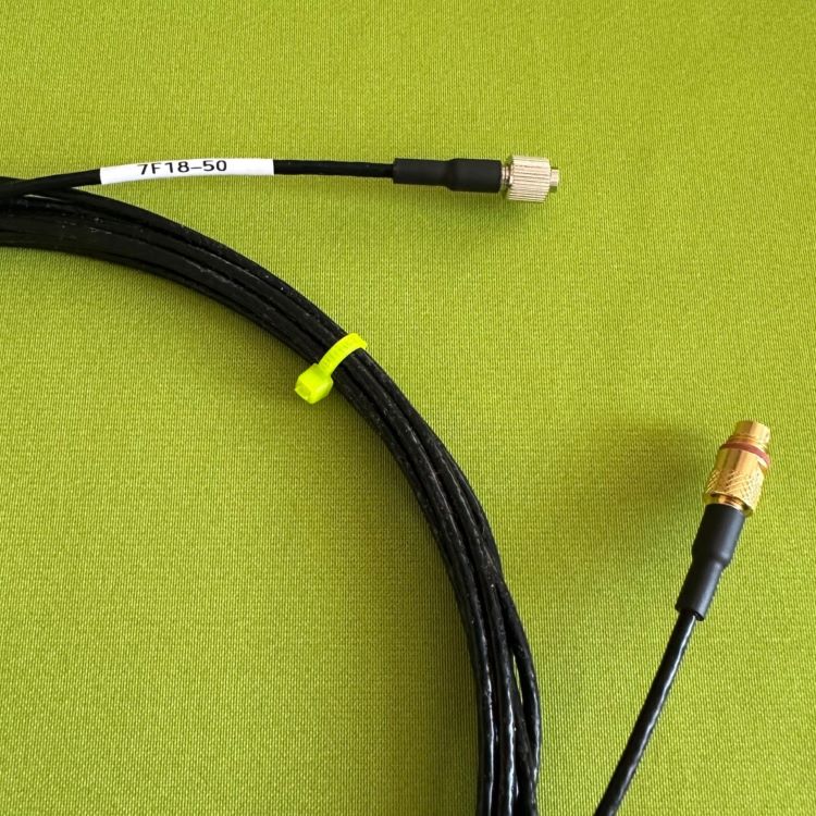 Kemo 7F81-50 - 5m triaxial accelerometer cable ending in 3 x 10/32UNF microdot plugs